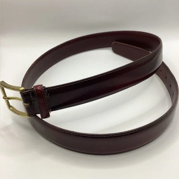 Smooth Reddish Brown Leather Belt with Gold Brass Buckle - Picture 4 of 15